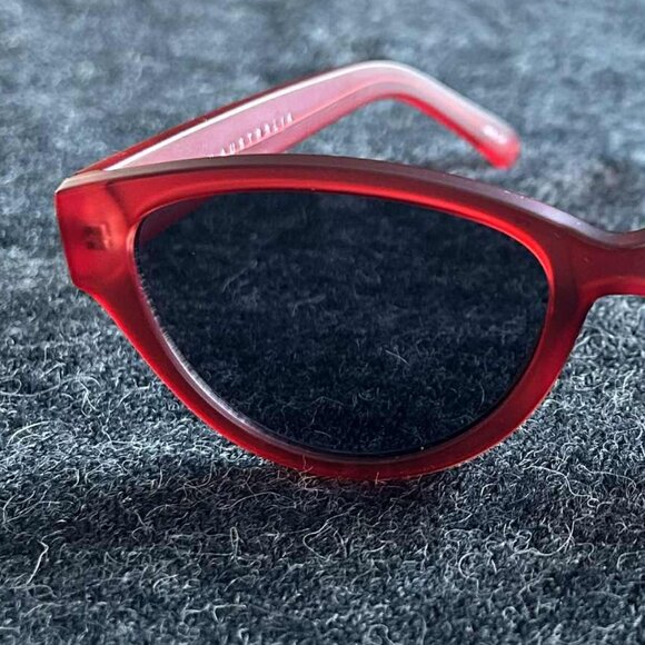 Quay Australia Translucent Red Iconic & Bold Rizzo Cat-Eye Sunglasses - OS - Picture 3 of 10